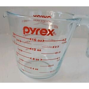 PYREX 2 Cup Glass Measuring Cup Red Lettering J Handle USA 16 oz.
